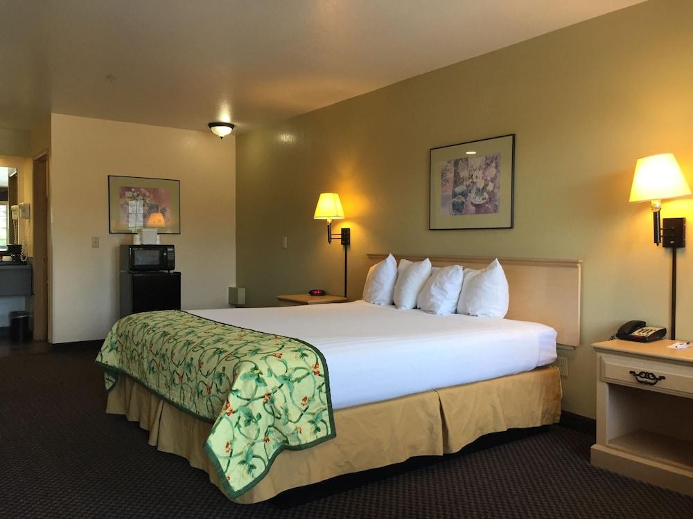 Surestay Hotel By Best Western Ukiah Bagian luar foto