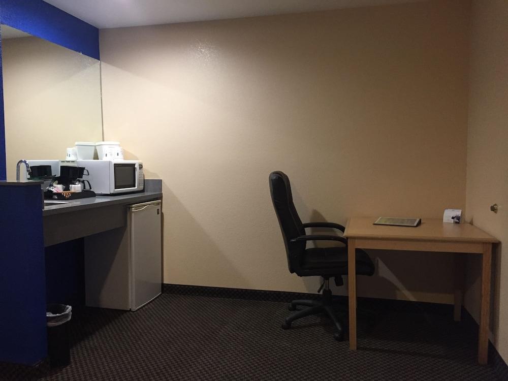 Surestay Hotel By Best Western Ukiah Bagian luar foto