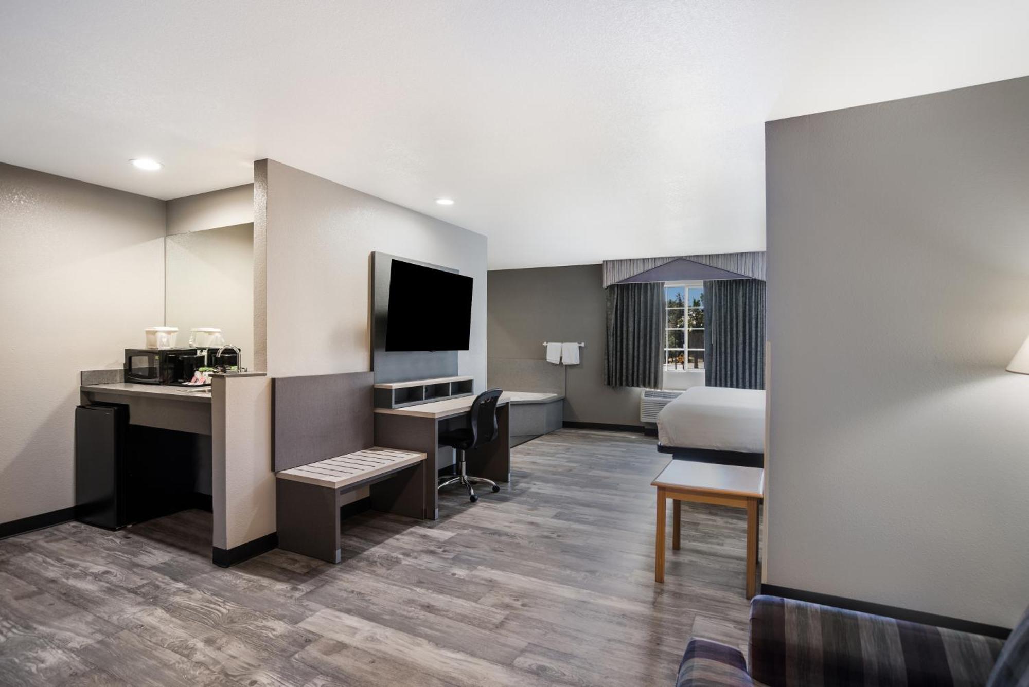 Surestay Hotel By Best Western Ukiah Bagian luar foto